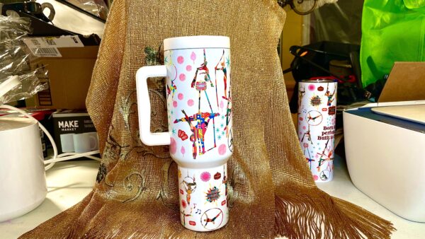 Festive Circus 40oz Insulated Tumbler – 100% Leak-Proof with Handle, Lid, Straw & Brush - Image 3