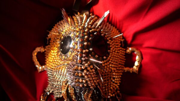 Medieval Steampunk Demon Tentacle Mask – One-of-a-Kind Statement Piece - Image 9