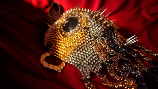 Medieval Steampunk Demon Tentacle Mask – One-of-a-Kind Statement Piece - Image 6